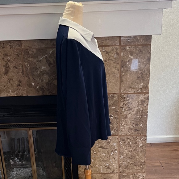 Ruti Navy and Grey Top Size 3 - Picture 6 of 8